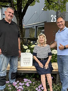 Bild der Spendenübergabe